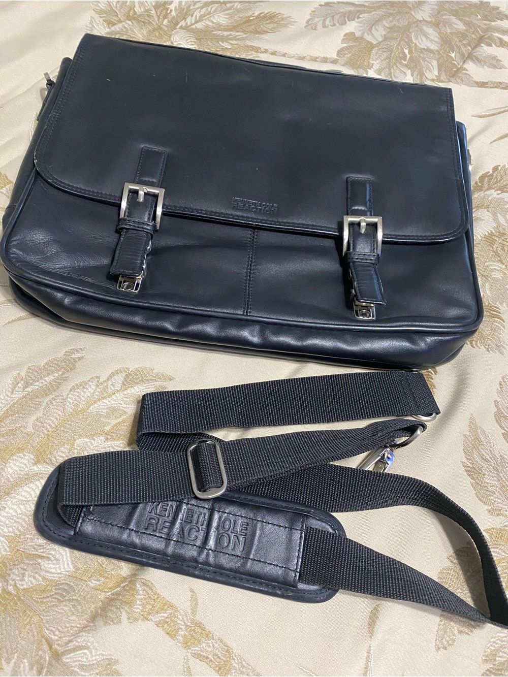 Kenneth Cole Reaction Black Leather Double-Buckle Messenger Bag